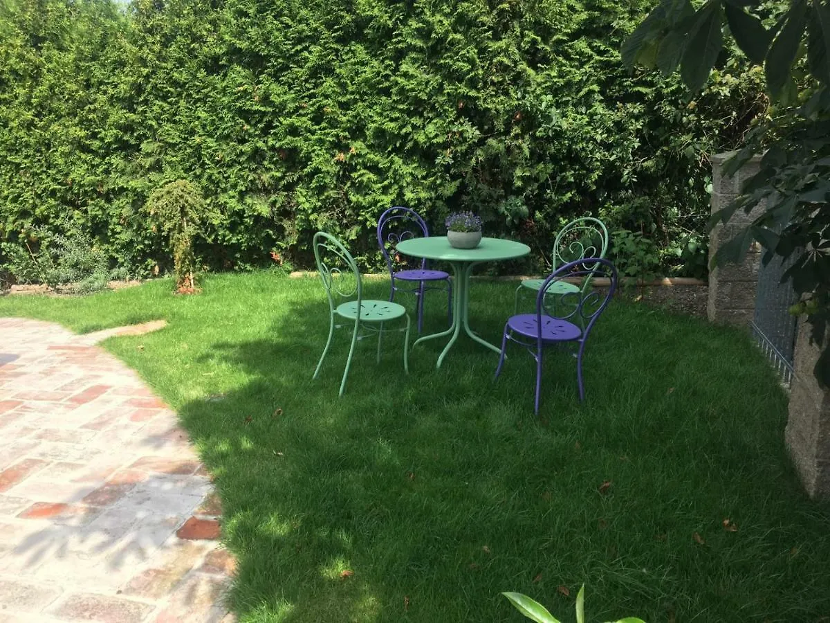 Villa Bricola - Boutique Apartments Karlowe Wary 4*,  Czechy