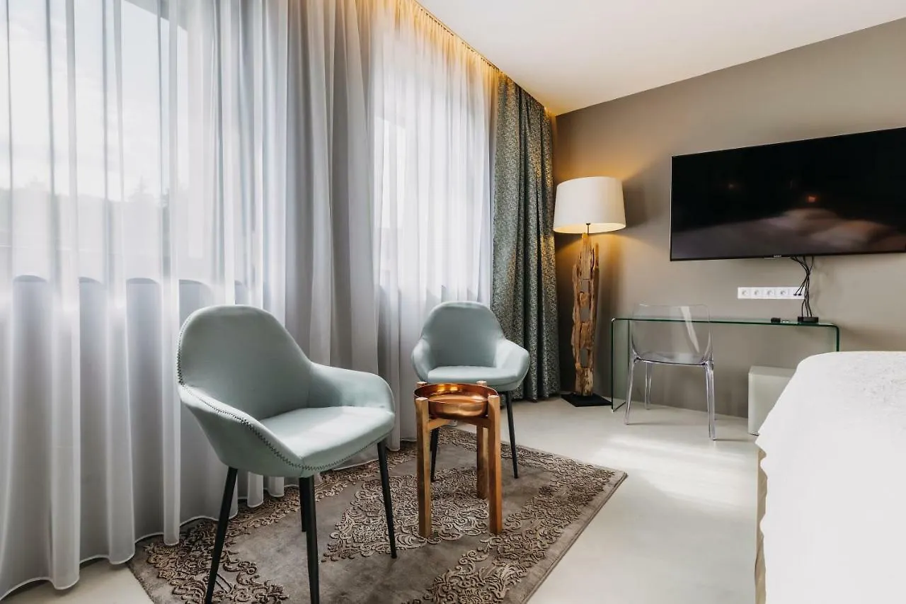 Villa Bricola - Boutique Apartments Karlovy Vary Aparthotel